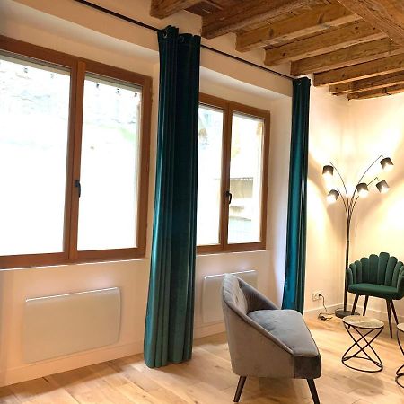 Luxe Et Calme En Hyper Centre - La Cour Des Bois Lejlighed Lyon Eksteriør billede